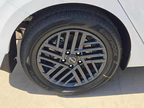New 2026 Nissan Sentra SV w/ Floor Mat Package FWD image 19