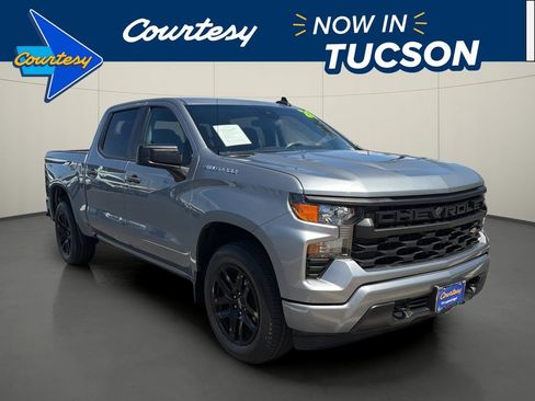 Used 2024 Chevrolet Silverado 1500 Custom RWD image 1
