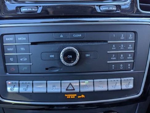 Used 2017 Mercedes-Benz GLS 550 4MATIC image 37