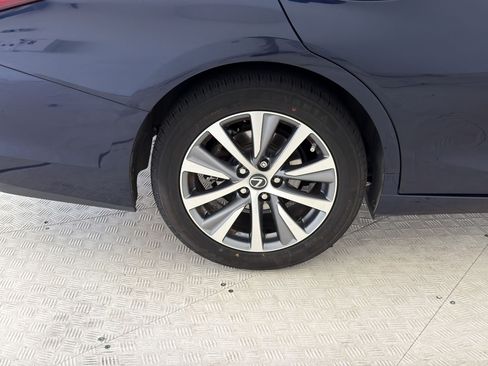 Used 2021 Lexus ES 350 w/ Premium Package FWD image 13
