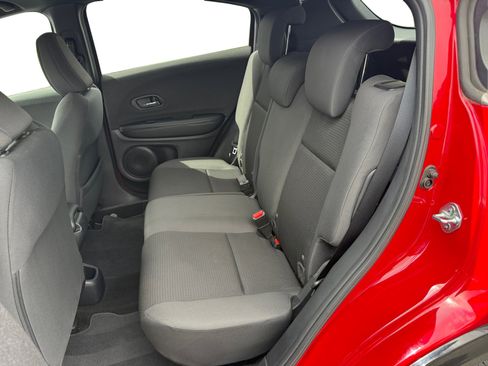 Certified 2022 Honda HR-V Sport image 16