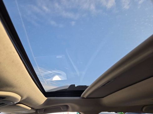 Used 2020 Subaru Outback Touring XT image 28