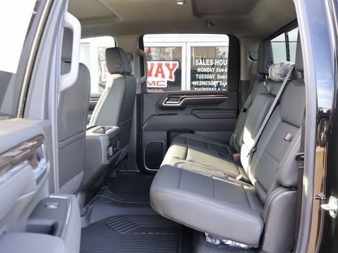 New 2026 Chevrolet Silverado 2500 LT w/ Trail Boss Package image 29