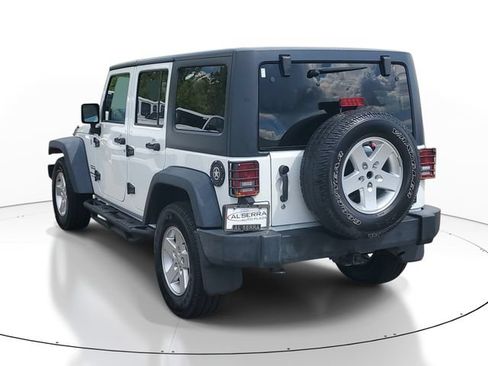 Used 2018 Jeep Wrangler Unlimited Sport S AWD/4WD image 3