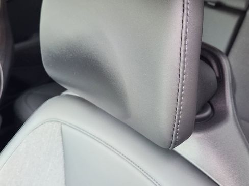 Certified 2024 Kia Niro EX FWD image 13