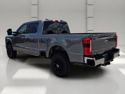 Used 2023 Ford F250 Lariat AWD/4WD image 3