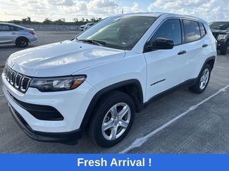 Used 2023 Jeep Compass Sport video 1