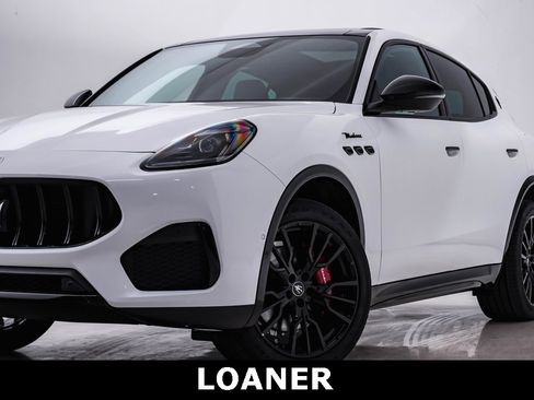 New 2025 Maserati Grecale Modena image 2