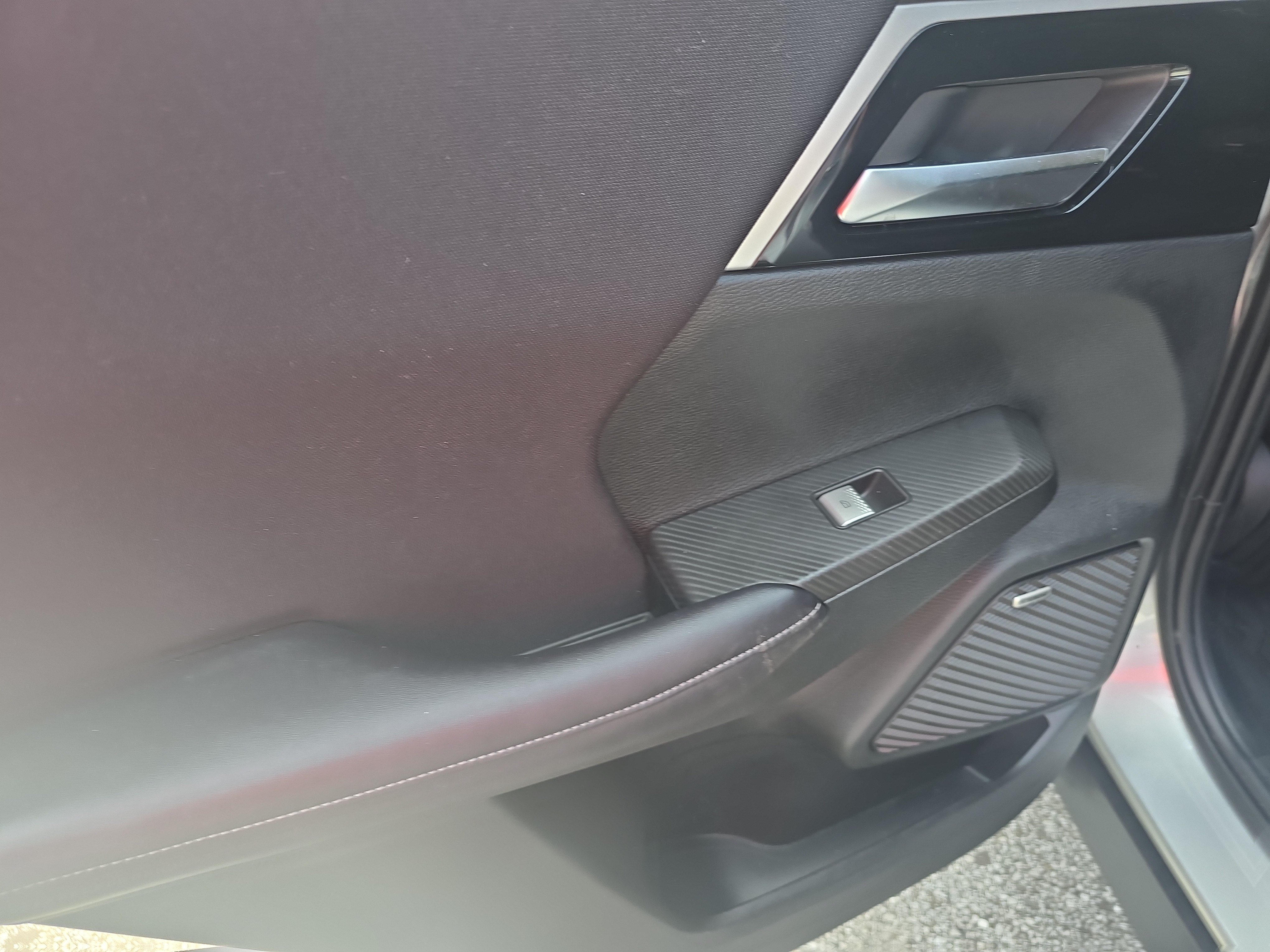 Used 2025 Mitsubishi Outlander ES AWD/4WD image 18
