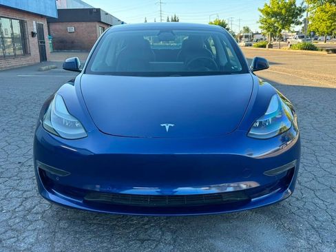 Used 2021 Tesla Model 3 Standard Range Plus RWD image 2