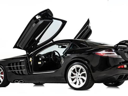 Used 2006 Mercedes-Benz SLR image 5