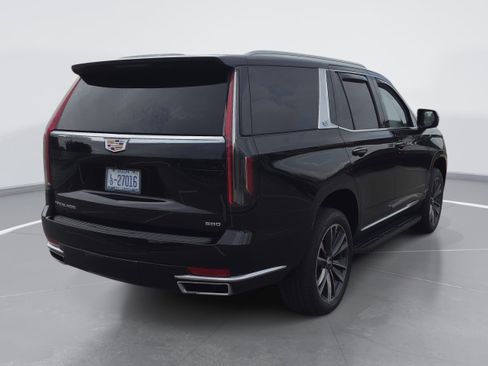 Used 2023 Cadillac Escalade Premium Luxury AWD/4WD image 3