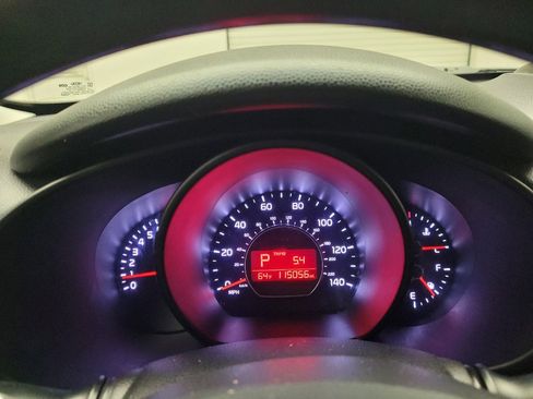 Used 2017 Kia Soul FWD image 23