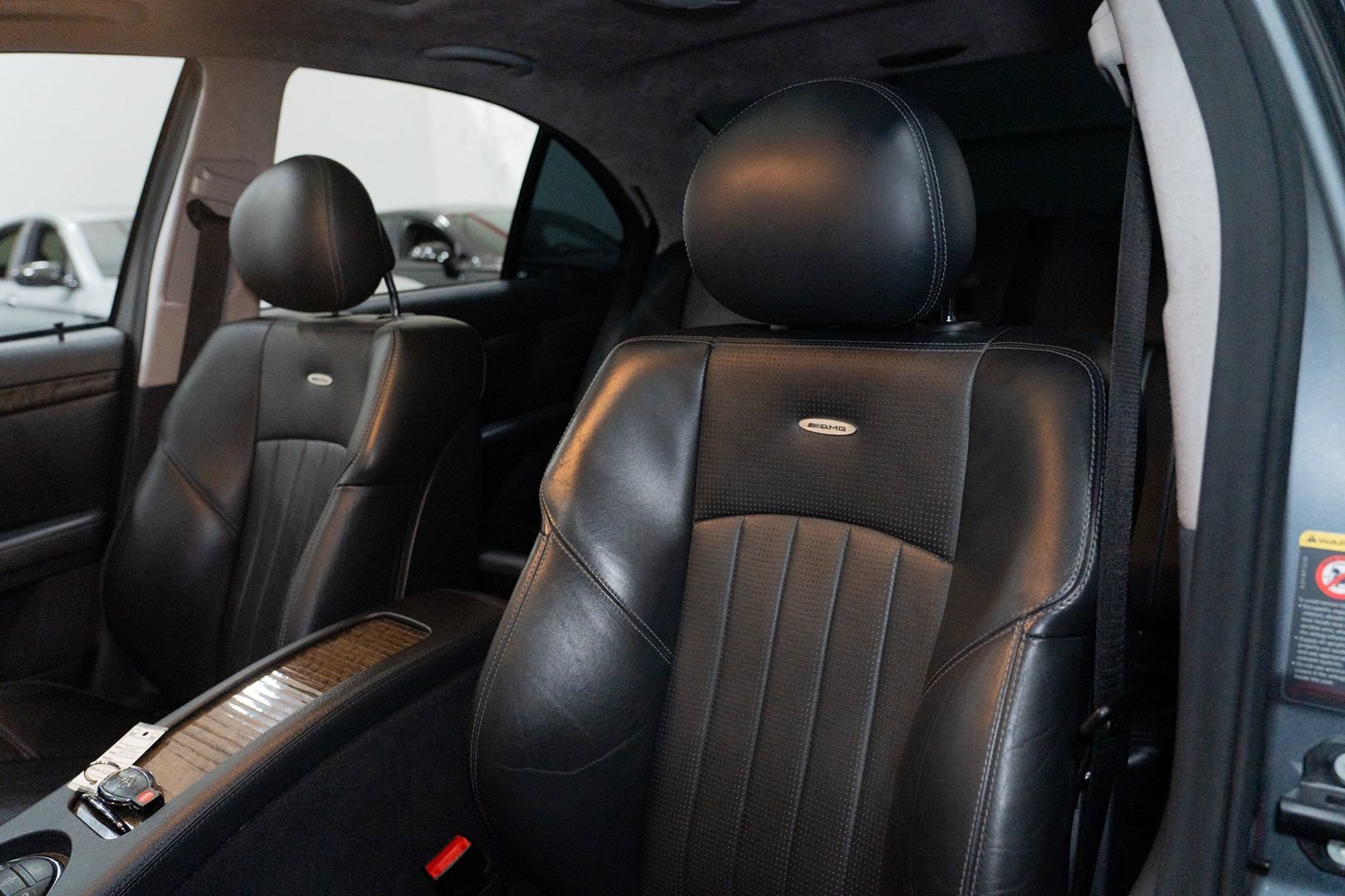 Used 2005 Mercedes-Benz E 55 AMG Sedan image 26