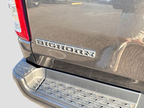 Used 2022 RAM 1500 Big Horn AWD/4WD image 11