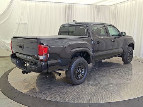Certified 2022 Toyota Tacoma SR AWD/4WD image 25