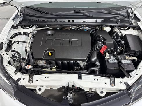 Used 2019 Toyota Corolla LE FWD image 22