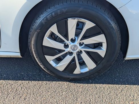 Certified 2023 Nissan Altima 2.5 S image 10