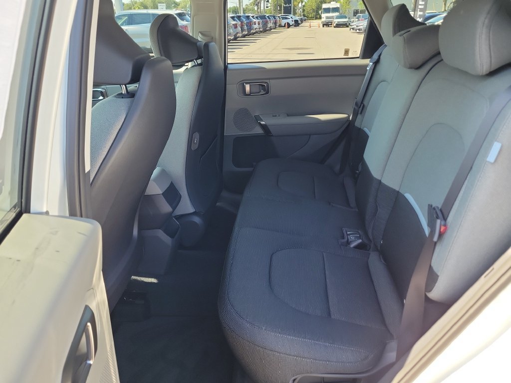 New 2027 Kia Seltos S FWD image 15
