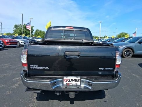 Used 2011 Toyota Tacoma 4x4 Double Cab w/ SR5 Pkg #2 image 6