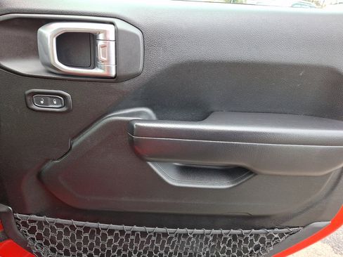 Used 2021 Jeep Wrangler Unlimited Sport image 10