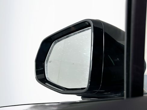 Used 2025 Honda Prologue Touring image 16