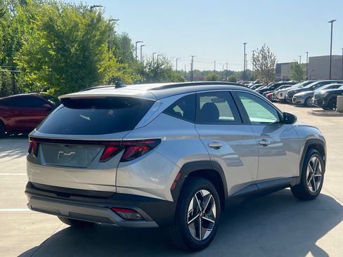 Used 2025 Hyundai Tucson SEL FWD image 12