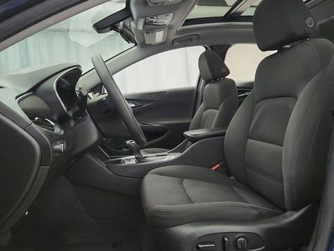 Used 2019 Chevrolet Malibu LT FWD image 9