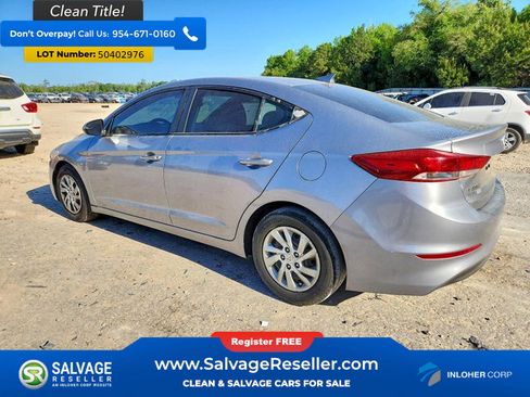 Used 2017 Hyundai Elantra SE image 3