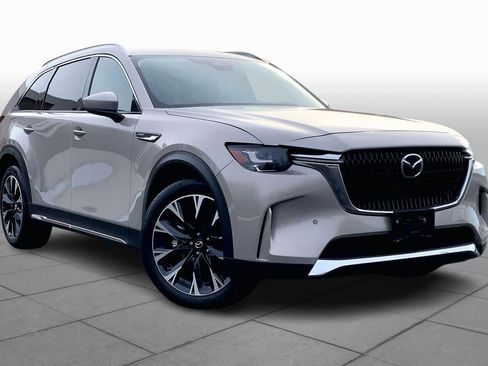 Used 2024 MAZDA CX-90 Plug-In Hybrid w/ Premium Pkg image 3