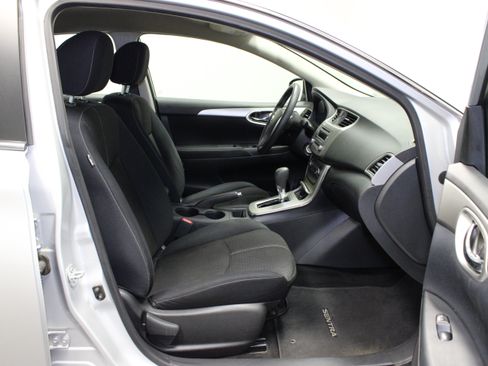 Used 2014 Nissan Sentra S FWD image 12
