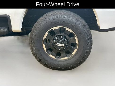 Used 2023 Ford F350 Lariat w/ Sport Appearance Package AWD/4WD image 7