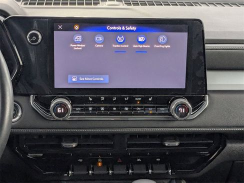 Certified 2023 Chevrolet Colorado LT w/ LT Convenience Package II image 16