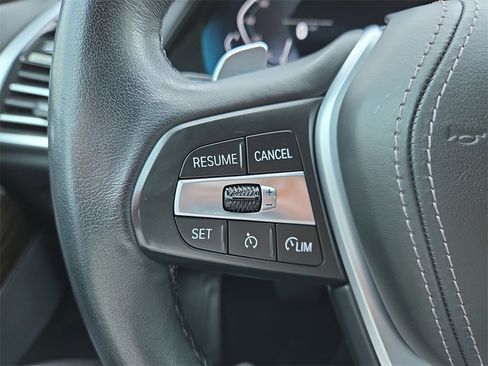 Used 2023 BMW X5 xDrive45e image 19