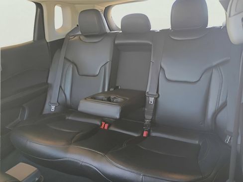 Used 2020 Jeep Compass Limited AWD/4WD image 13