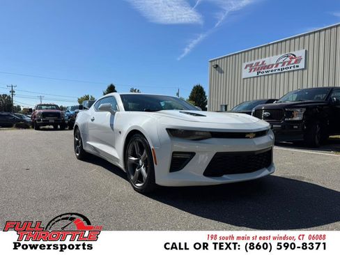 Used 2016 Chevrolet Camaro SS image 1