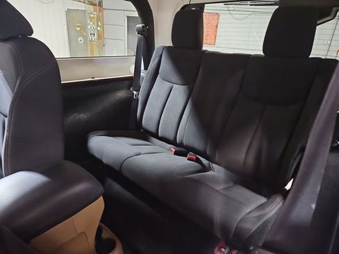 Used 2013 Jeep Wrangler Rubicon w/ PWR Convenience Group image 20