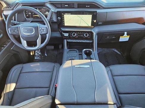 New 2026 GMC Sierra 2500 Denali w/ Technology Package AWD/4WD image 15