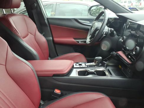 Used 2023 Lexus NX 350 AWD image 8