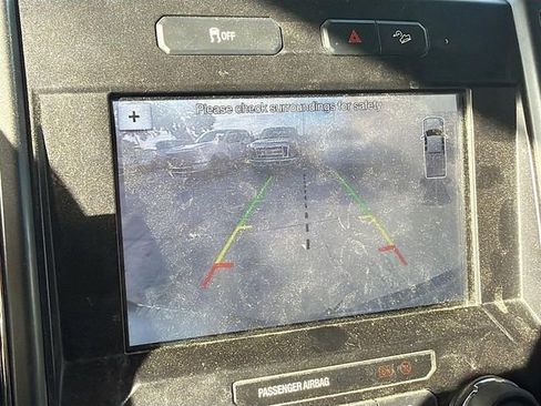 Used 2019 Ford F250 XLT w/ XLT Premium Package AWD/4WD image 14