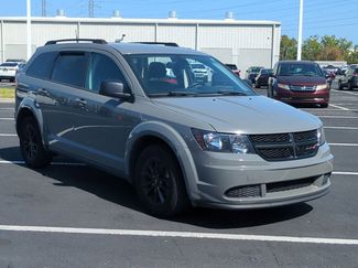 Used 2020 Dodge Journey SE w/ SE Popular Equipment Group video 3