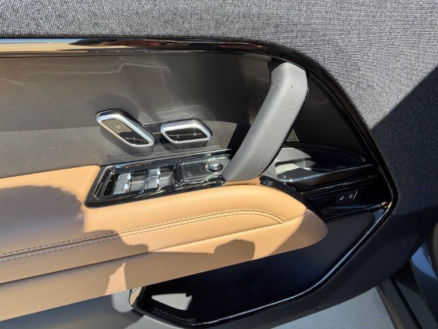 New 2027 Land Rover Range Rover Sport SE AWD/4WD image 11