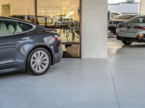 Used 2018 Tesla Model S 75D AWD/4WD image 48