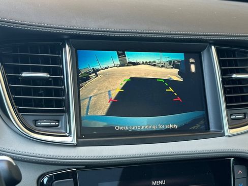 Used 2023 INFINITI QX50 Luxe FWD image 27