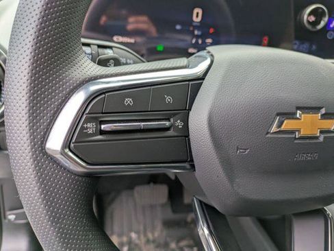 New 2026 Chevrolet Equinox EV LT FWD image 16