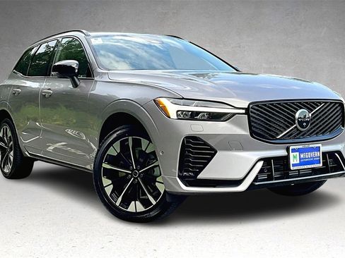 New 2026 Volvo XC60 T8 Plus w/ Climate Package image 2