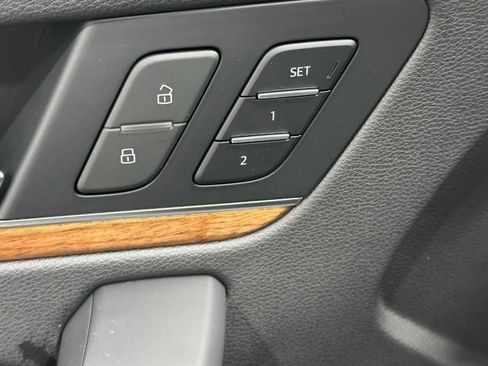 Certified 2023 Audi Q5 2.0T Premium w/ Convenience Package image 16