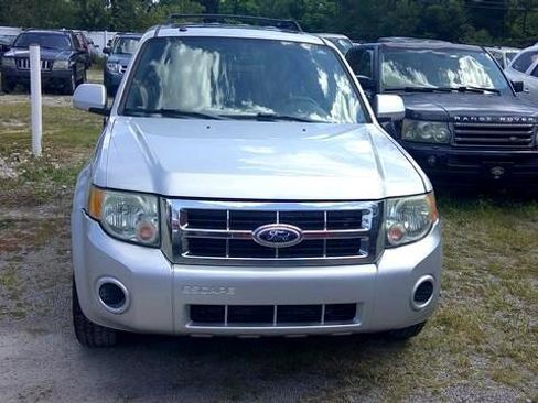 Used 2008 Ford Escape Limited image 2