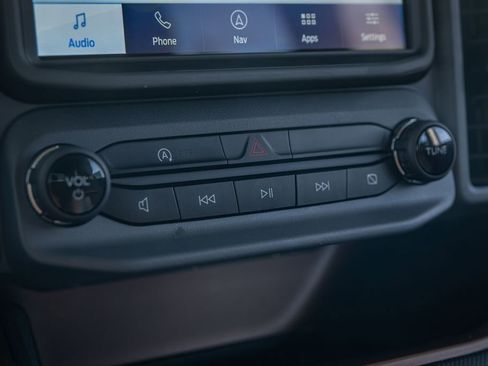 Used 2024 Ford Bronco Sport Outer Banks w/ Tech Package image 41