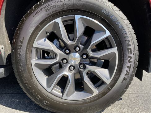 Used 2023 Chevrolet Tahoe LS RWD image 13